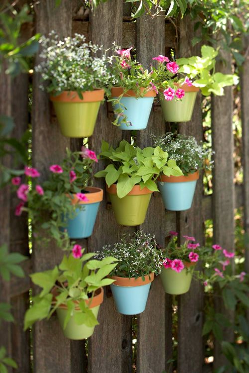 6 AD-Creative-DIY-Vertical-Gardens-For-Your-Home-22