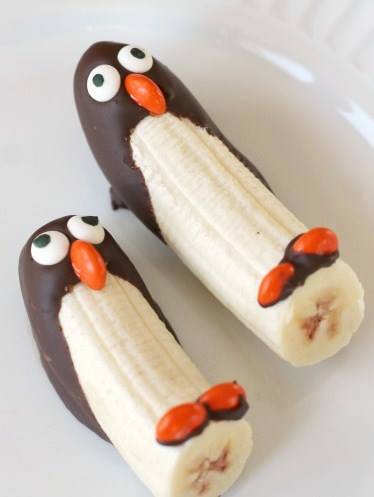 frozen-banana-penguins-snack